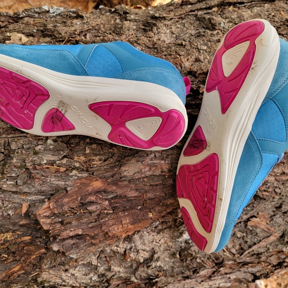 Vionic Women's Agile Chance Walking Sneakers-Supportive Lace-Up Sneakers. - Picture 5 of 9